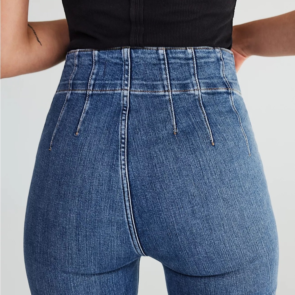 We The Free Jayde Light Blue Flare Jeans, 29 - Picture 4 of 7